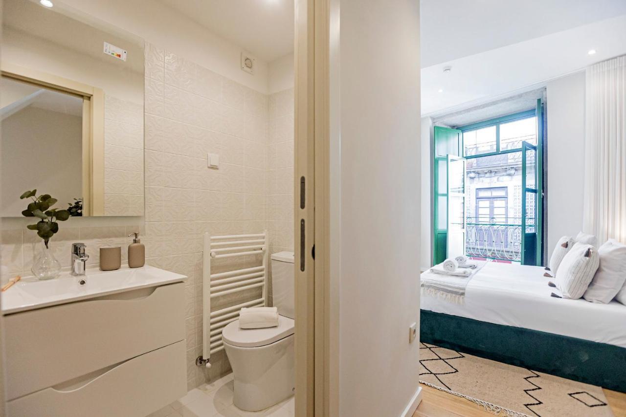 Brand New 4Br W/ 200Yrs Of History In Central Porto By Lovelystay Εξωτερικό φωτογραφία