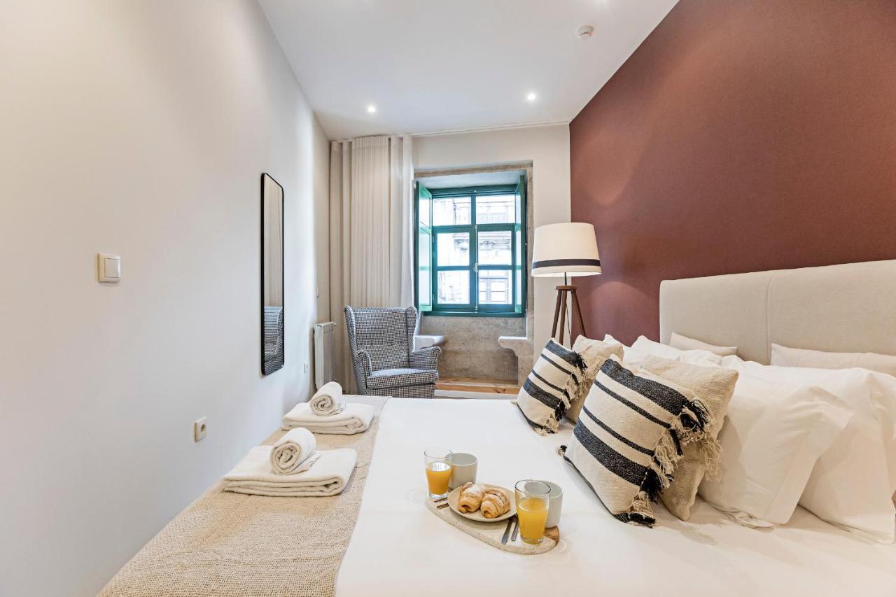 Brand New 4Br W/ 200Yrs Of History In Central Porto By Lovelystay Εξωτερικό φωτογραφία
