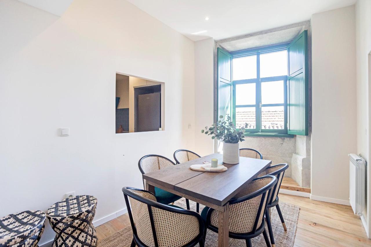 Brand New 4Br W/ 200Yrs Of History In Central Porto By Lovelystay Εξωτερικό φωτογραφία