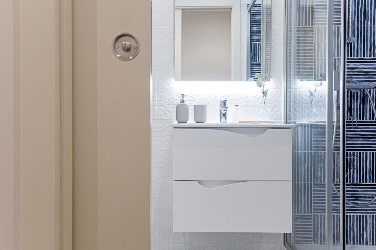 Brand New 4Br W/ 200Yrs Of History In Central Porto By Lovelystay Εξωτερικό φωτογραφία